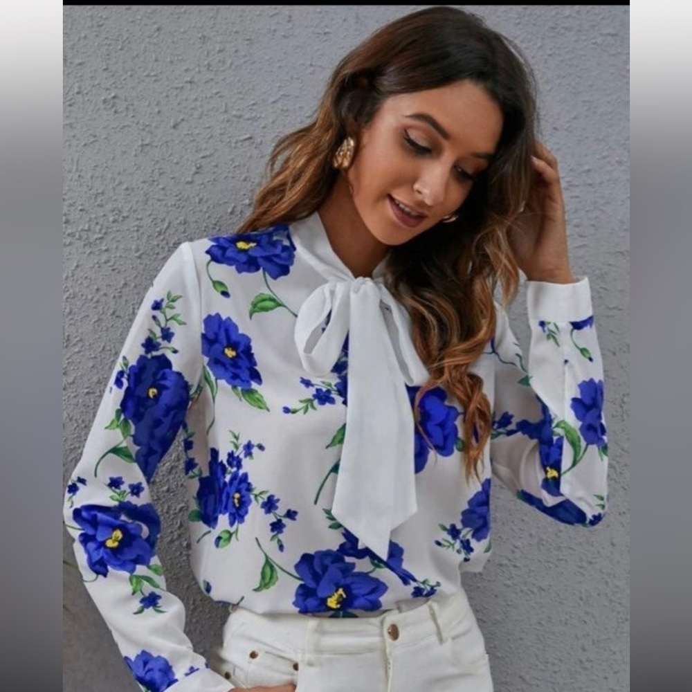 SHEIN Floral Blouse